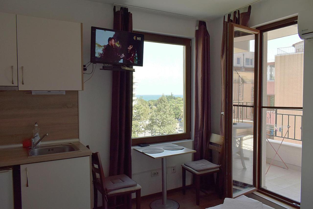 Flora Beach Apartaments Burgas Zewnętrze zdjęcie