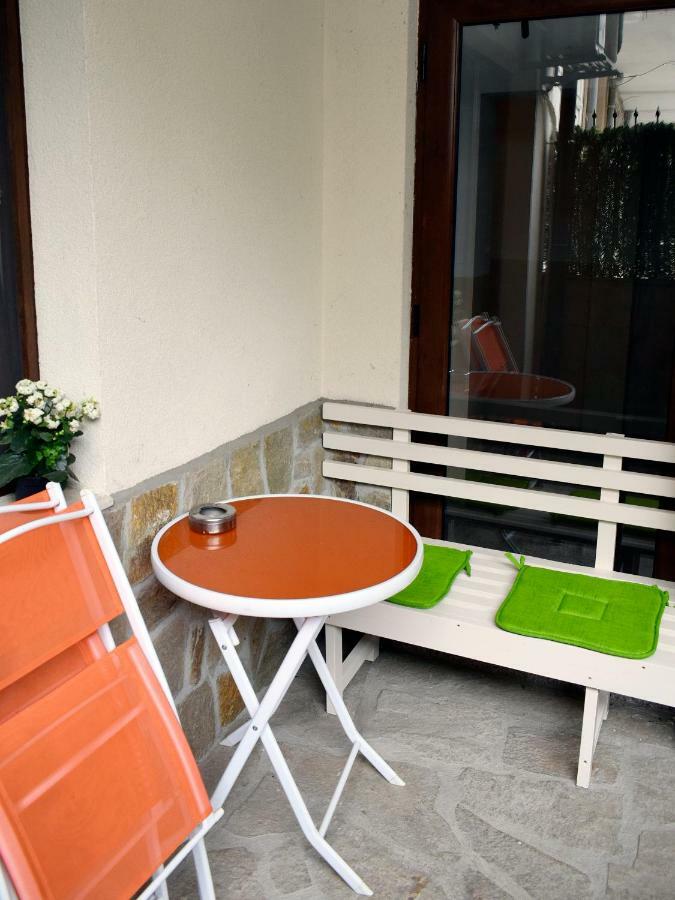 Flora Beach Apartaments Burgas Zewnętrze zdjęcie